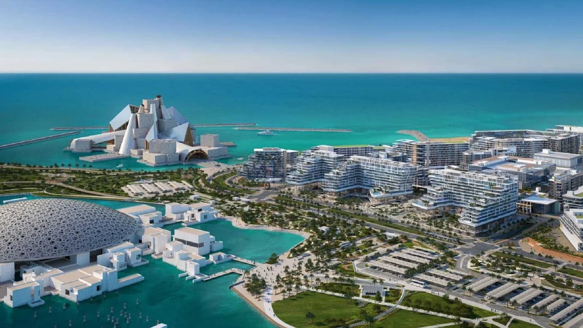 A rendering of the district with the Louvre Abu Dhabi, Guggenheim and museums by the sea